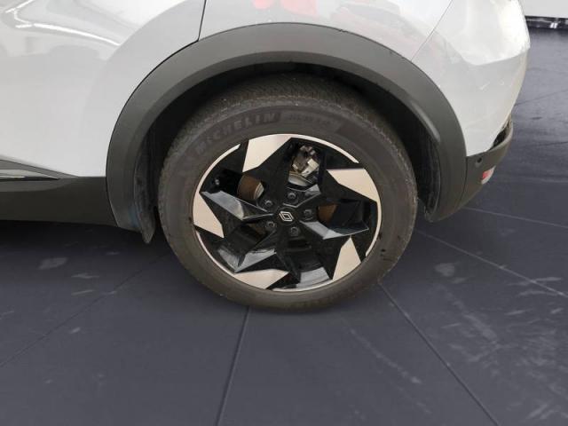 Renault Captur image 9