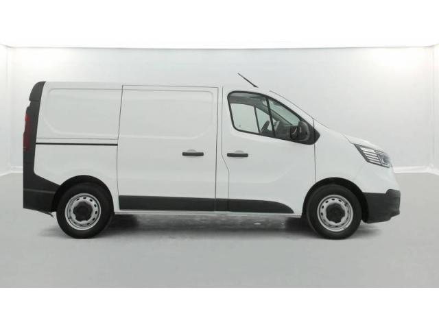 Renault Trafic image 4