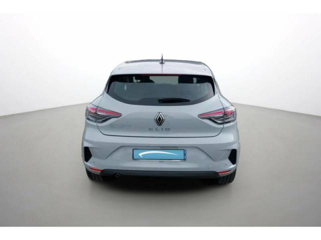 Renault Clio image 2