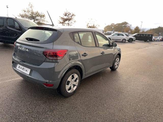 Dacia Sandero image 8
