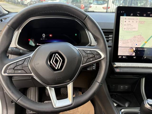 Renault Captur image 2