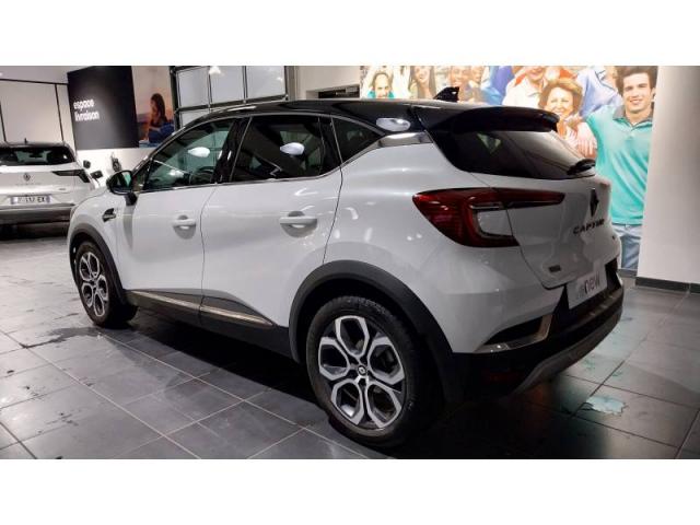 Renault Captur image 9