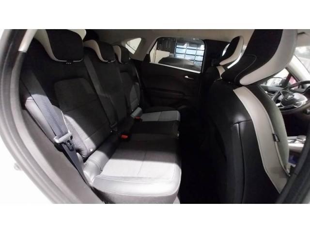 Renault Captur image 6