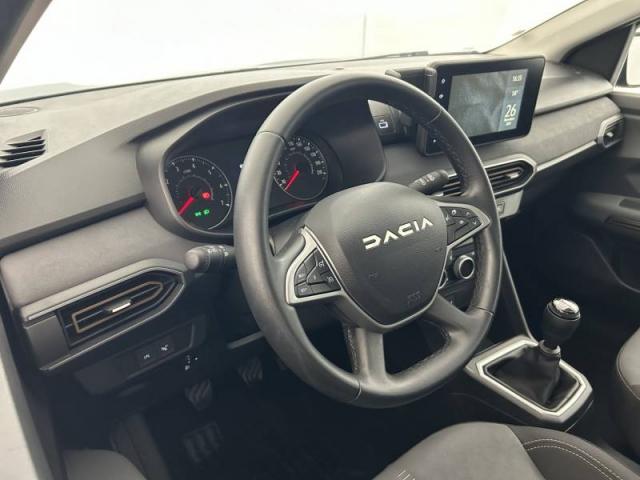 Dacia Sandero image 1