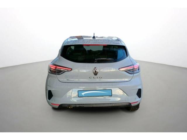 Renault Clio image 2