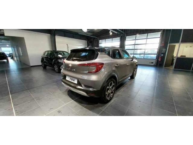 Renault Captur image 2