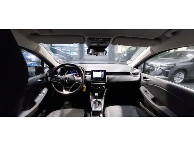 Renault Clio image 2