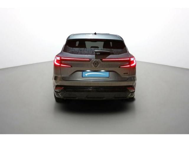 Renault Austral image 8