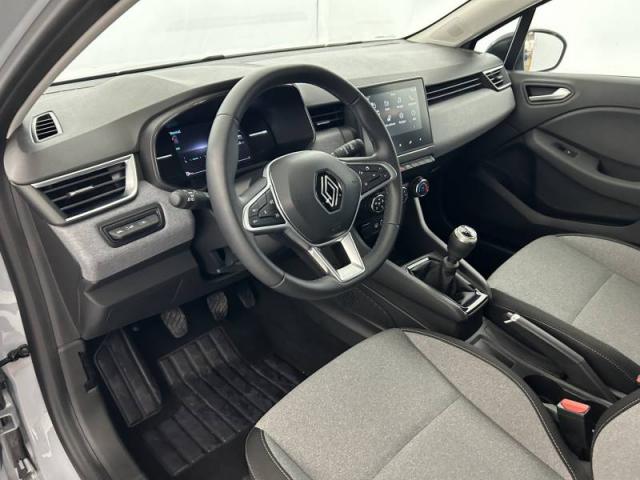 Renault Clio image 1