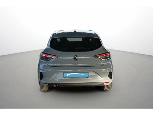 Renault Clio image 8