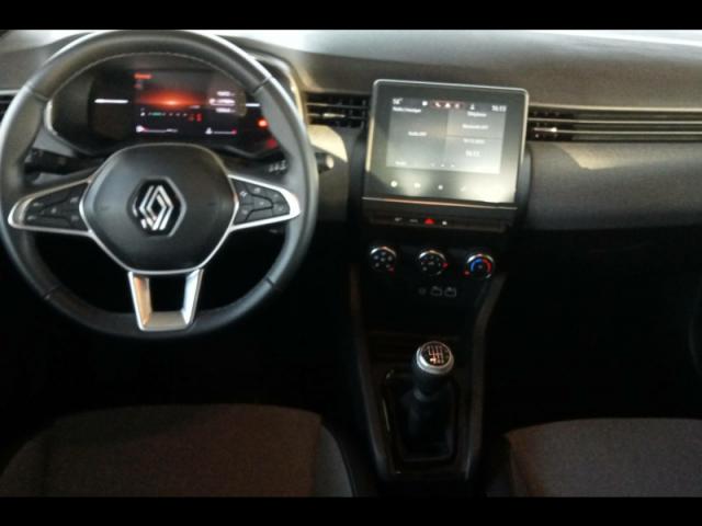 Renault Clio image 8