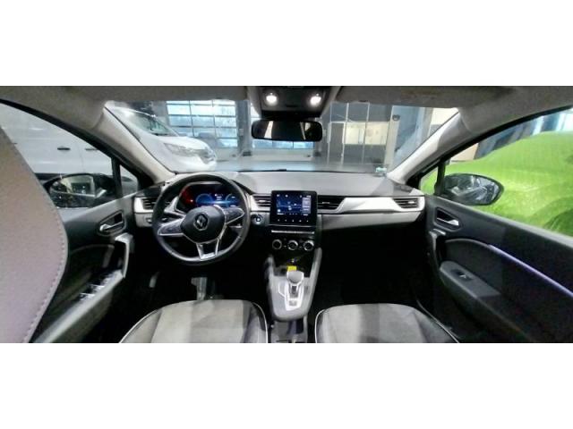 Renault Captur image 1