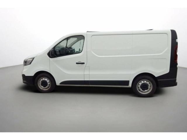 Renault Trafic image 1
