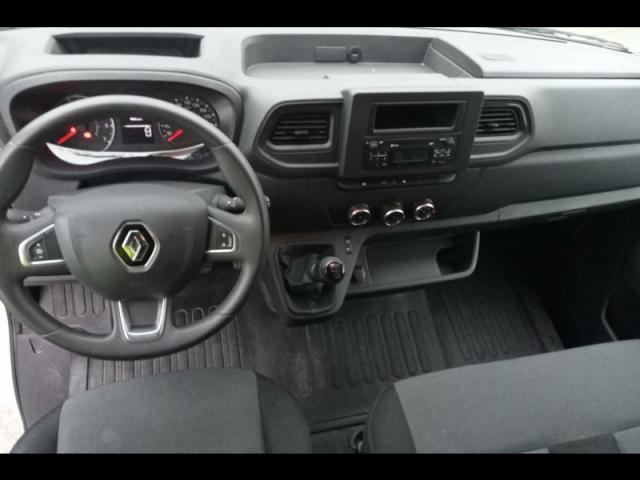 Renault Master image 6