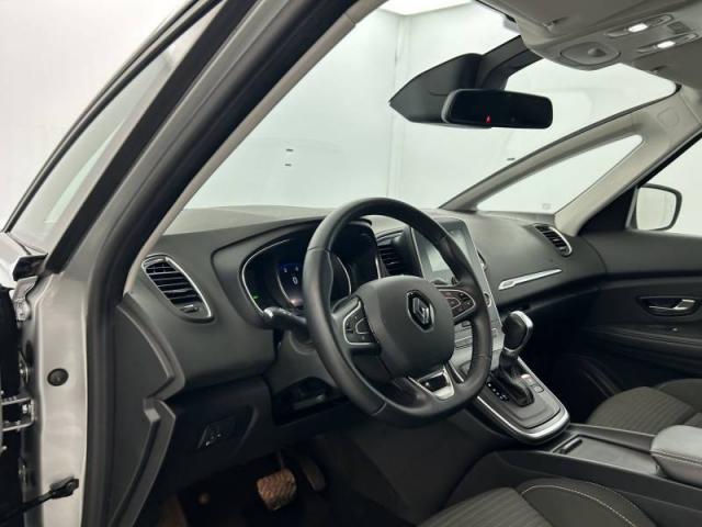Renault Grand Scénic image 1