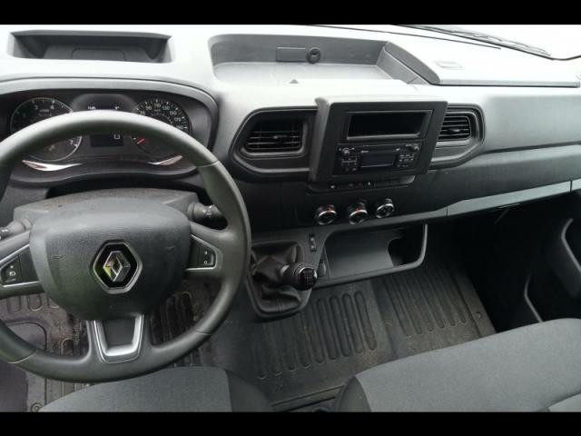 Renault Master image 1