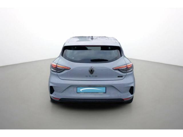 Renault Clio image 6