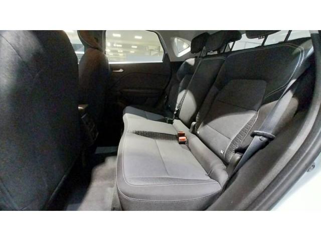 Renault Captur image 7