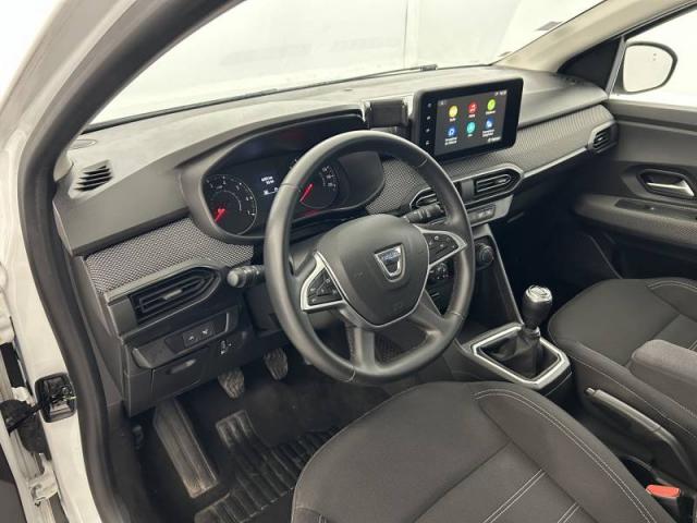 Dacia Sandero image 1