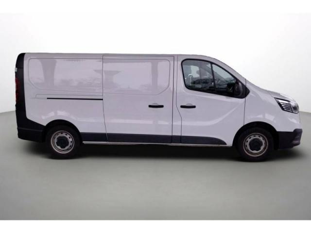 Renault Trafic image 4