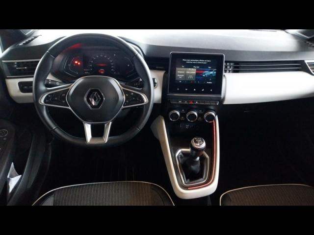 Renault Clio image 8