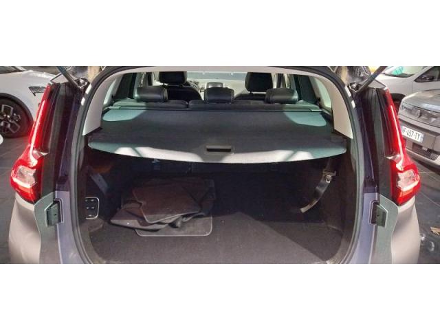 Renault Grand Scénic image 9