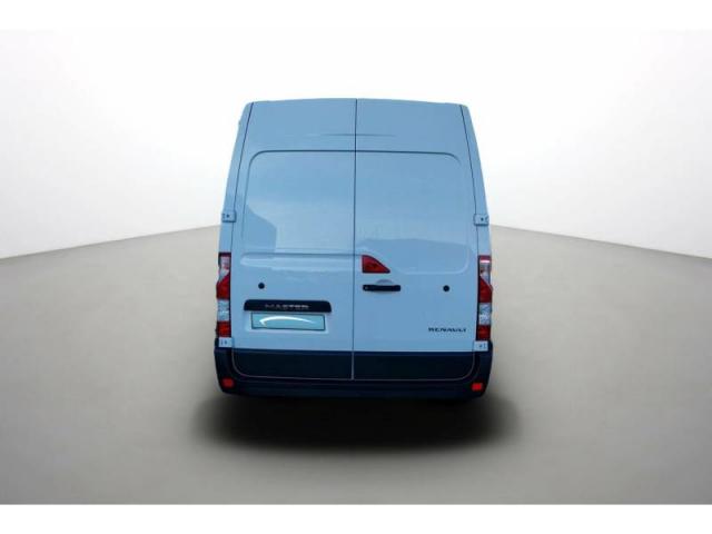 Renault Master image 2