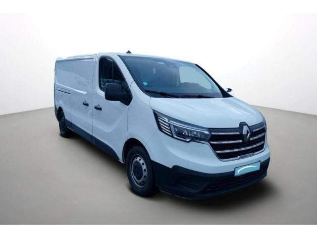 Renault Trafic image 1
