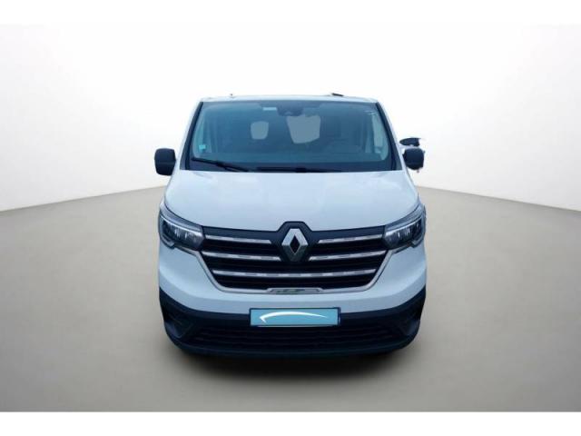 Renault Trafic image 2