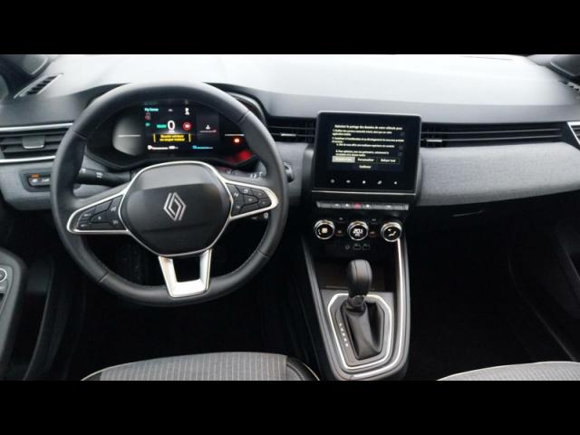 Renault Clio image 8