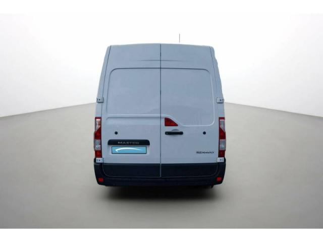 Renault Master image 8