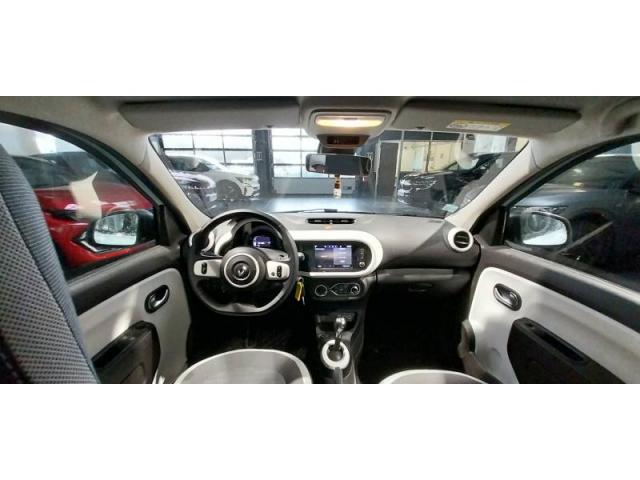 Renault Twingo image 9