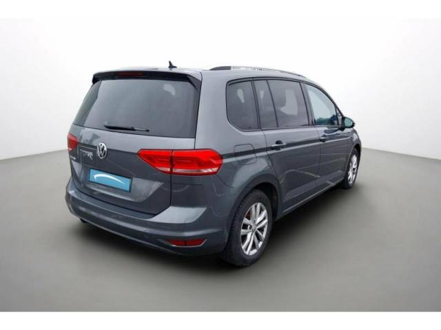 Volkswagen Touran image 2