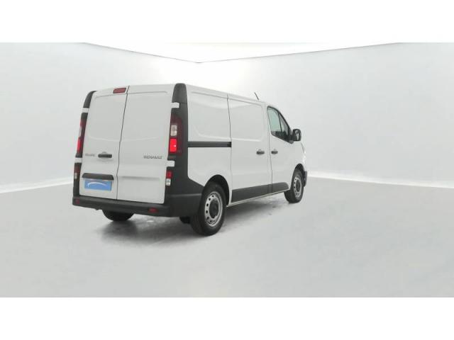Renault Trafic image 9