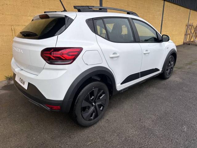 Dacia Sandero image 1