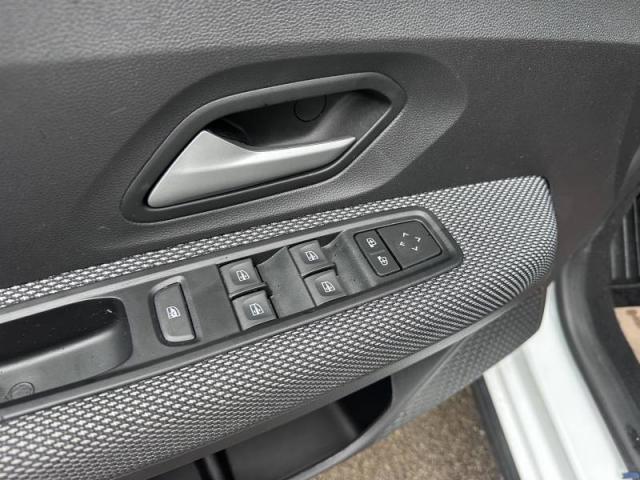 Dacia Sandero image 2