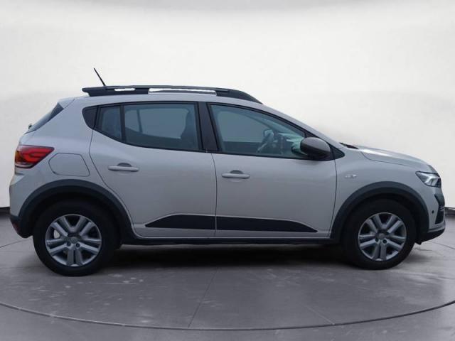 Dacia Sandero image 8