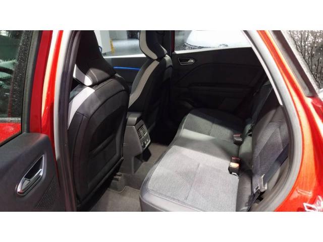 Renault Captur image 6