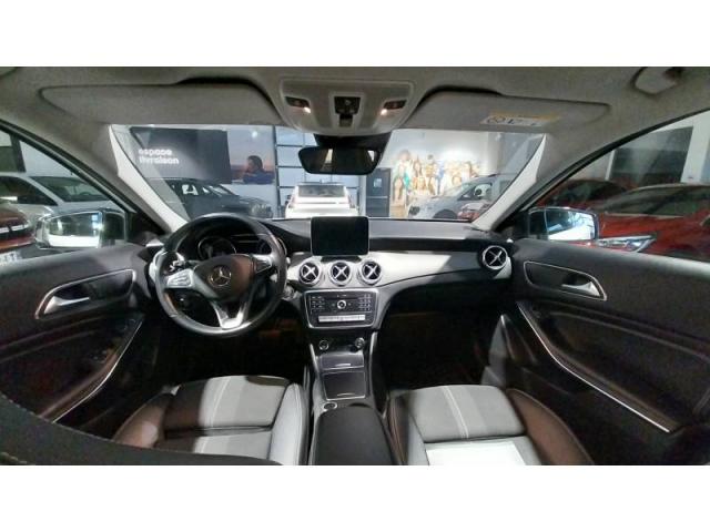 Mercedes Benz Classe Gla image 2