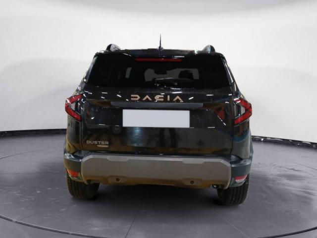 Dacia Duster image 1