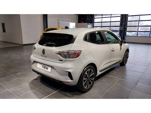 Renault Clio image 1