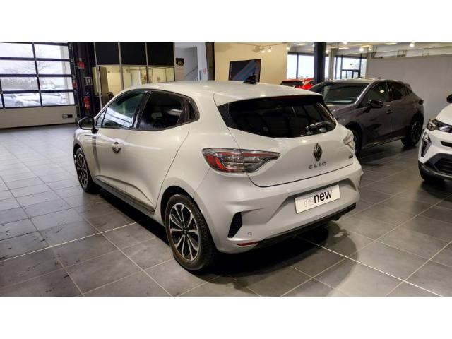 Renault Clio image 2