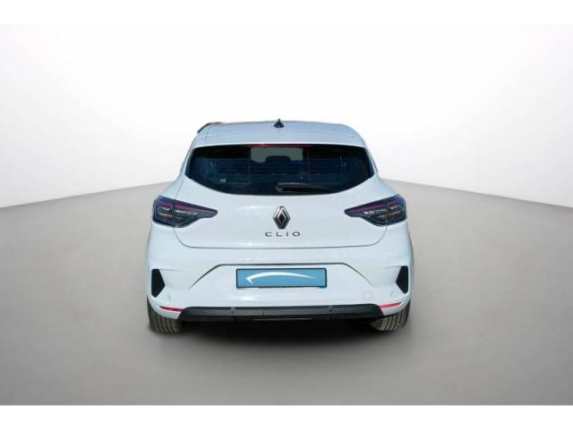 Renault Clio image 8