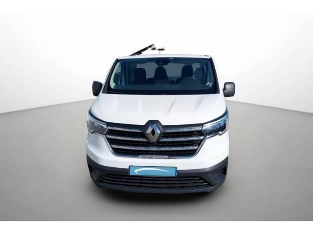 Renault Trafic image 2
