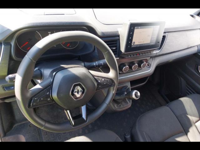 Renault Trafic image 7