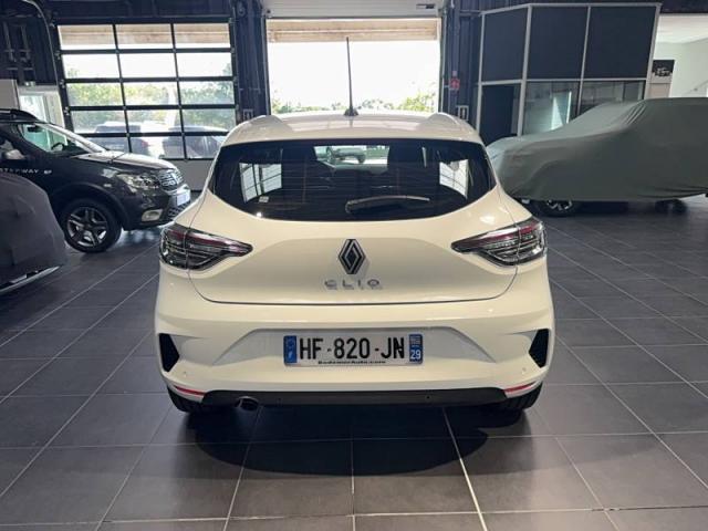 Renault Clio image 1