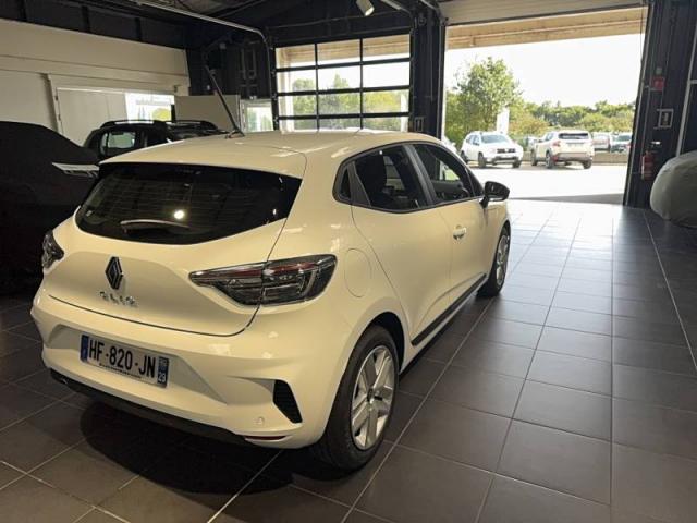 Renault Clio image 6