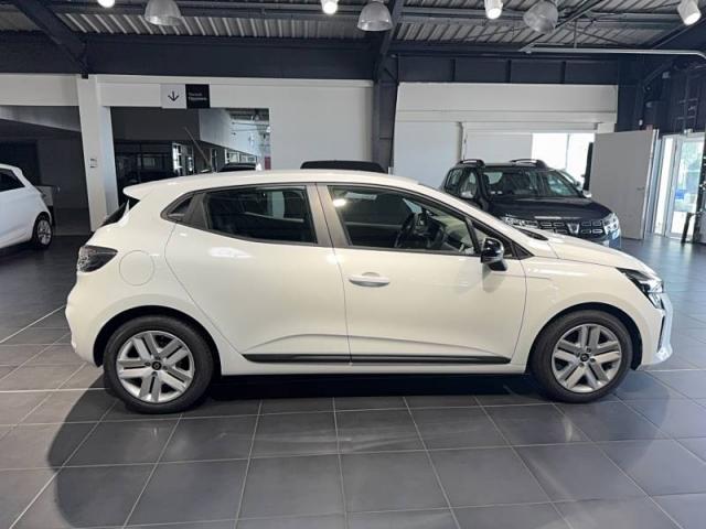 Renault Clio image 2