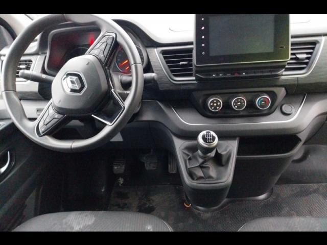 Renault Trafic image 8
