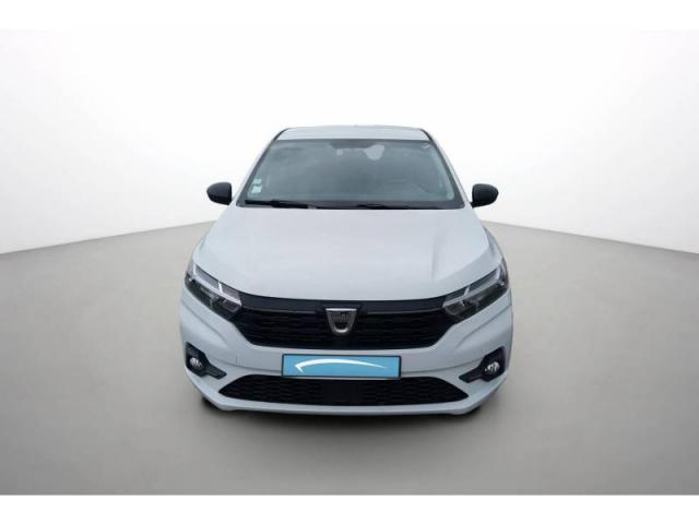Dacia Sandero image 2